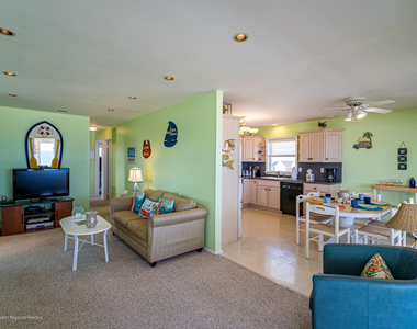 2102 Oceanfront - Photo Thumbnail 7