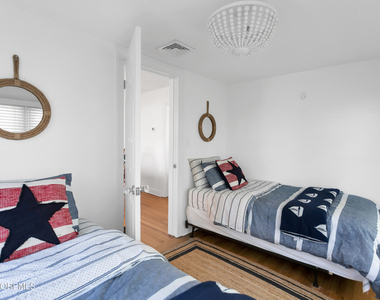 505 Jefferson Avenue - Photo Thumbnail 15