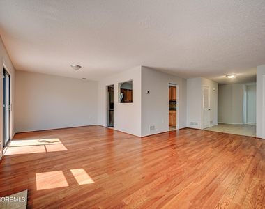44 Mariners Cove - Photo Thumbnail 16