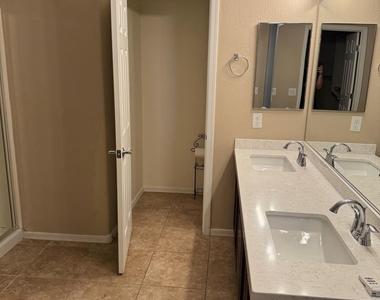 11009 E Sutter Avenue - Photo Thumbnail 19