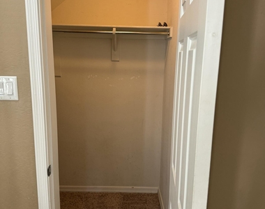 11009 E Sutter Avenue - Photo Thumbnail 9