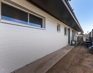 803 N Park Avenue - Photo Thumbnail 26