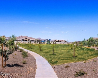 4195 W Monika Lane - Photo Thumbnail 28