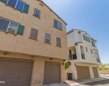1635 E Dogwood Lane - Photo Thumbnail 28