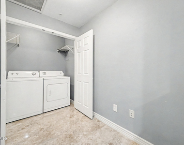 5450 E Deer Valley Drive - Photo Thumbnail 19