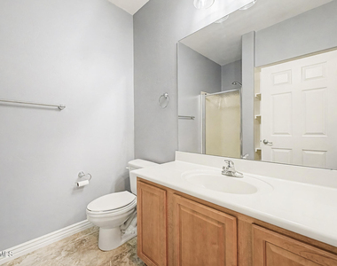 5450 E Deer Valley Drive - Photo Thumbnail 17