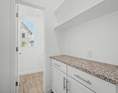 8232 E University Drive - Photo Thumbnail 25
