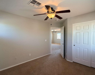 45321 W Miramar Road - Photo Thumbnail 19