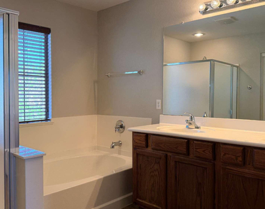 45321 W Miramar Road - Photo Thumbnail 24