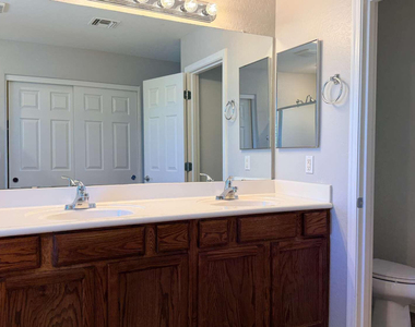 45321 W Miramar Road - Photo Thumbnail 21