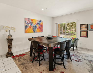 11333 N 92nd Street - Photo Thumbnail 7
