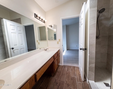 170 E Guadalupe Road - Photo Thumbnail 20