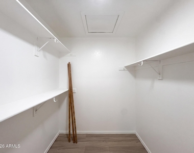 170 E Guadalupe Road - Photo Thumbnail 15