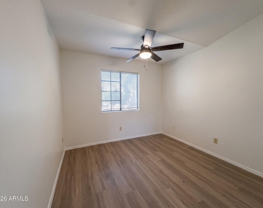 170 E Guadalupe Road - Photo Thumbnail 22
