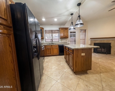 170 E Guadalupe Road - Photo Thumbnail 10