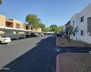 1330 E Highland Avenue - Photo Thumbnail 15