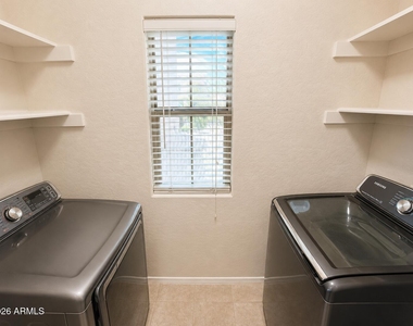 5158 W Shaw Butte Drive - Photo Thumbnail 16
