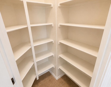 5158 W Shaw Butte Drive - Photo Thumbnail 45