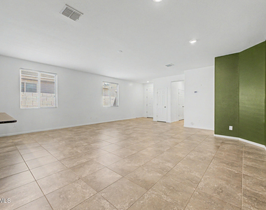 3514 E Cowboy Cove Trail - Photo Thumbnail 4