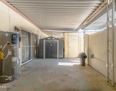 1417 N 44th Street - Photo Thumbnail 24
