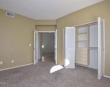 7101 W Beardsley Road - Photo Thumbnail 15