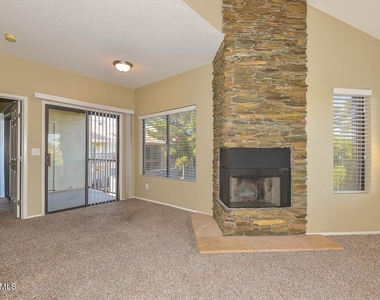 7101 W Beardsley Road - Photo Thumbnail 11