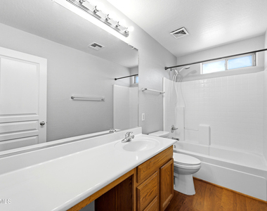 10950 W Royal Palm Road - Photo Thumbnail 21