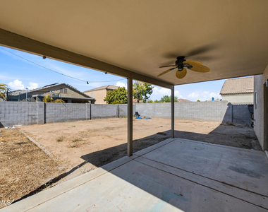 10950 W Royal Palm Road - Photo Thumbnail 24