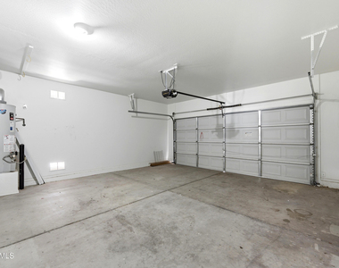 10950 W Royal Palm Road - Photo Thumbnail 23