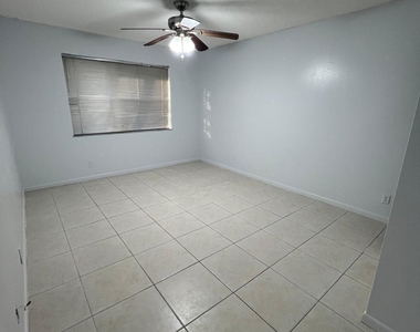 3223 Sw 1st Street - Photo Thumbnail 9