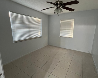 3223 Sw 1st Street - Photo Thumbnail 10