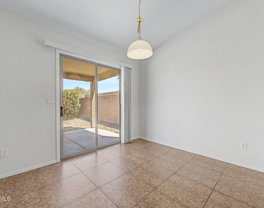 12510 W Hearn Road - Photo Thumbnail 9