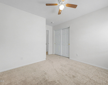 12510 W Hearn Road - Photo Thumbnail 20