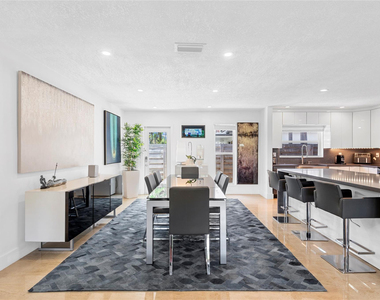 505 Se 28th Avenue - Photo Thumbnail 14