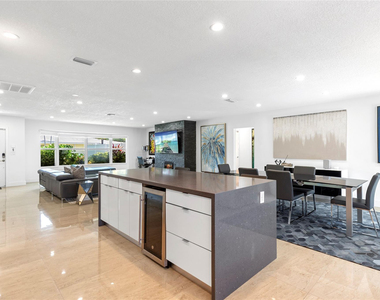 505 Se 28th Avenue - Photo Thumbnail 16