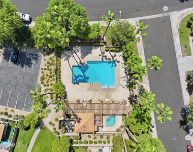 225 W Vera Lane - Photo Thumbnail 24