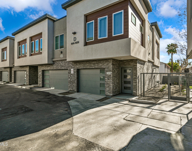 1023 W 5th Street - Photo Thumbnail 29