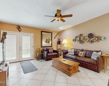 130 Castle Rock Road - Photo Thumbnail 16
