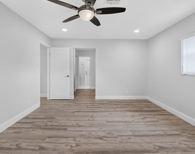 787 Havana Drive - Photo Thumbnail 11