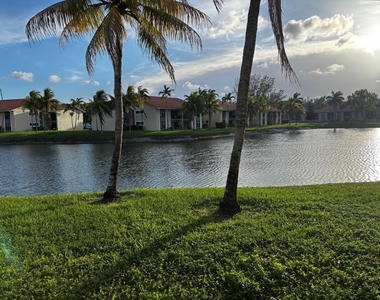 1515 Lake Crystal Drive - Photo Thumbnail 30