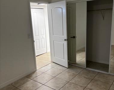 1515 Lake Crystal Drive - Photo Thumbnail 19