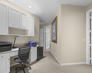 4461 Mariners Cove Drive - Photo Thumbnail 32