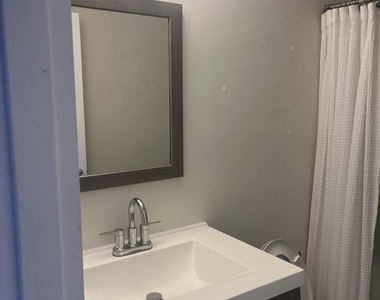 2800 N Flagler Drive - Photo Thumbnail 24