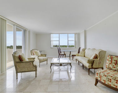 2800 N Flagler Drive - Photo Thumbnail 16