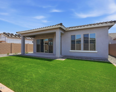 2942 E Manzanila Avenue - Photo Thumbnail 41