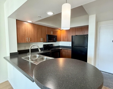 100 N Federal Highway - Photo Thumbnail 9