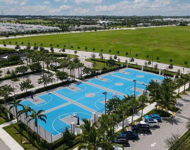 16210 Sandy Shore Drive - Photo Thumbnail 26