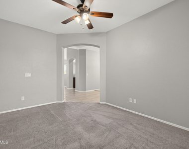 3096 E Kingbird Place - Photo Thumbnail 30