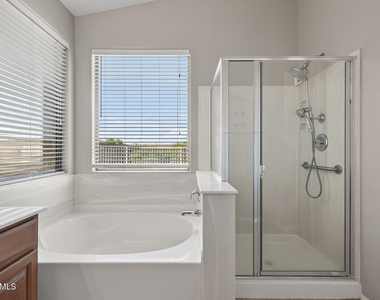 3096 E Kingbird Place - Photo Thumbnail 25