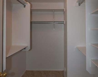 3109 W Vista Bonita Drive - Photo Thumbnail 10